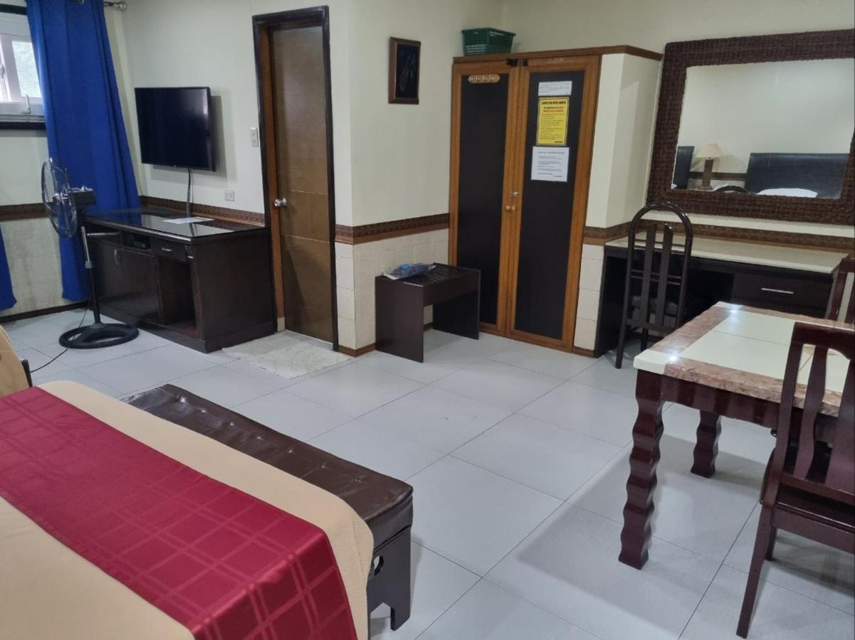 Clark Angeles Tiger Hotel Zewnętrze zdjęcie